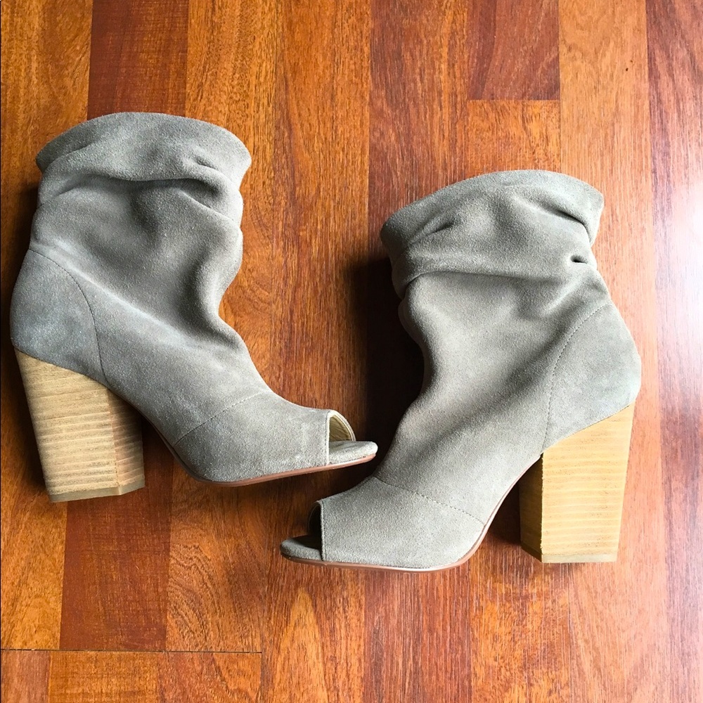 Chinese Laundry Size 8 Bootie Heels